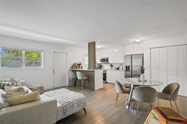 1614 West Avenue #203, Miami Beach