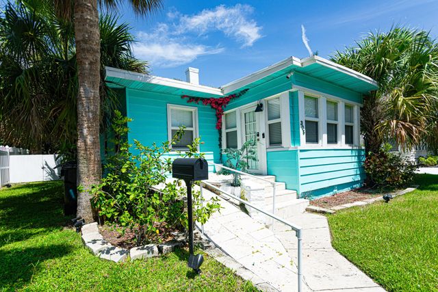 305 N Lakeside Drive, Lake Worth Beach