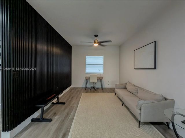 5 of 72 - 10750 Nw 66th Street #504, Doral, FL