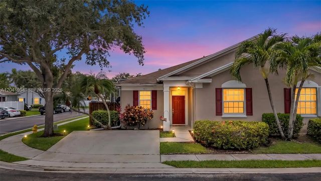 5823 Plum Harbor Circle, Tamarac