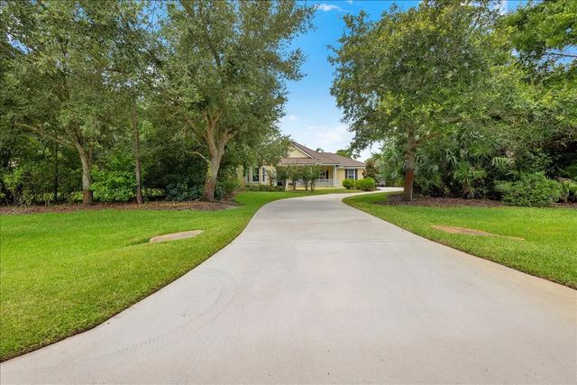 4 of 147 - 7900 Saddlebrook Drive, Port St. Lucie, FL