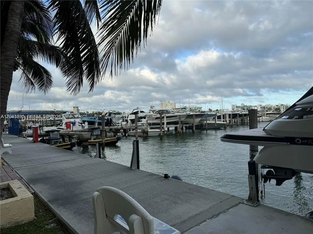4 of 15 - 7601 E Treasure Drive #cu-9a, North Bay Village, FL