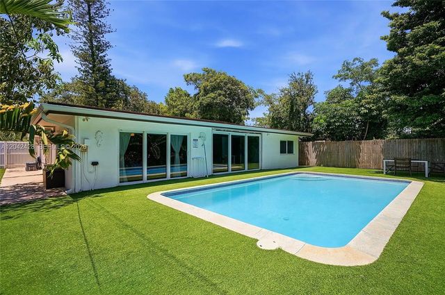 3 of 37 - 110 Nw 125th Street, North Miami, FL