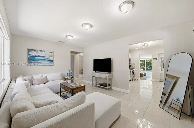 5 of 37 - 110 Nw 125th Street, North Miami, FL