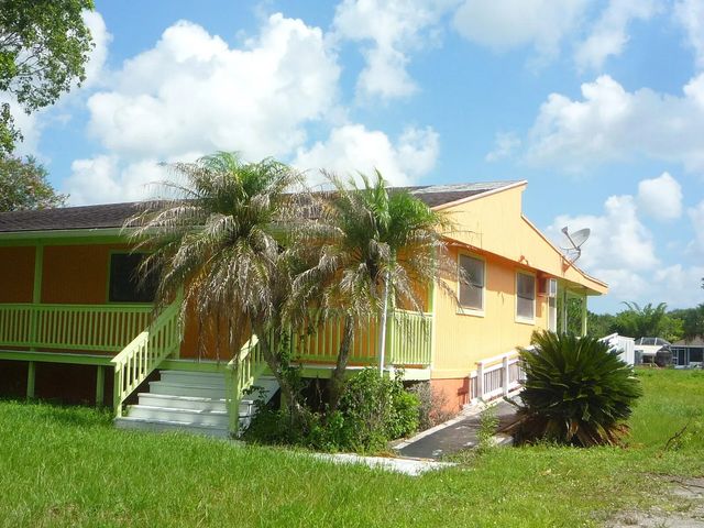 4 of 16 - 2550 Tilton Road, Port St. Lucie, FL