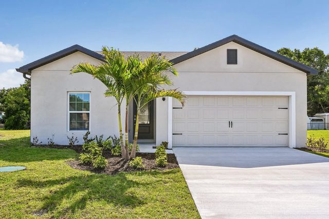 2 of 28 - 5200 Hickory Drive, Fort Pierce, FL