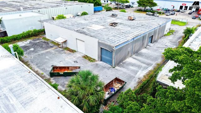 5 of 35 - 16350 Nw 48th Avenue, Miami Lakes, FL