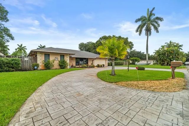 5 of 68 - 2409 Sw 27th Avenue, Fort Lauderdale, FL