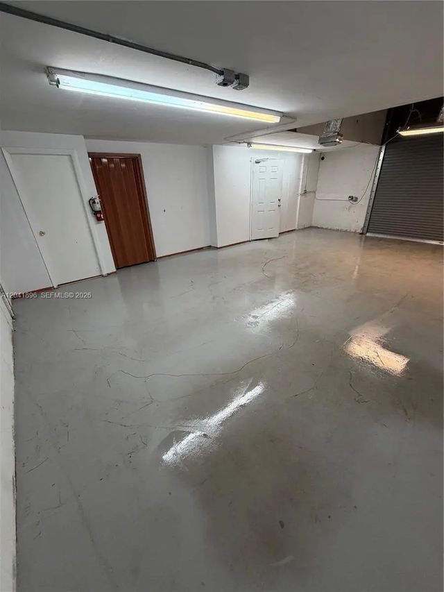 4 of 20 - 12135 Sw 131st Avenue, Miami, FL