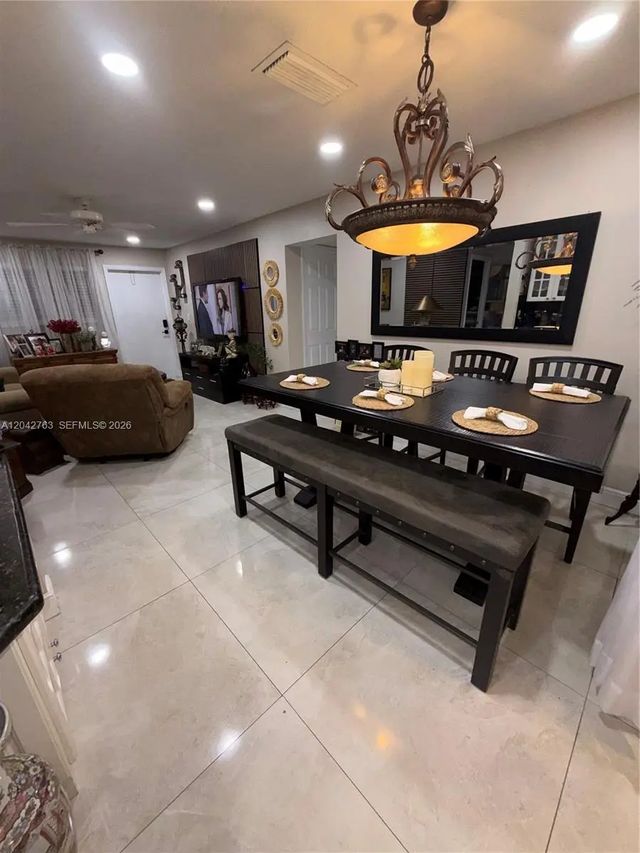 4 of 20 - 4100 Crystal Lake Drive #111, Deerfield Beach, FL