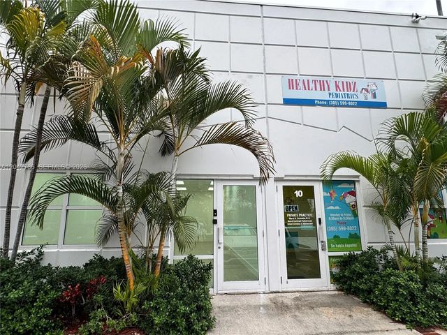 2 of 14 - 4005 Nw 114th Avenue #09, Doral, FL