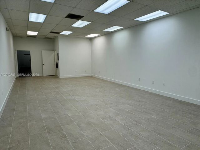 4 of 14 - 4005 Nw 114th Avenue #09, Doral, FL