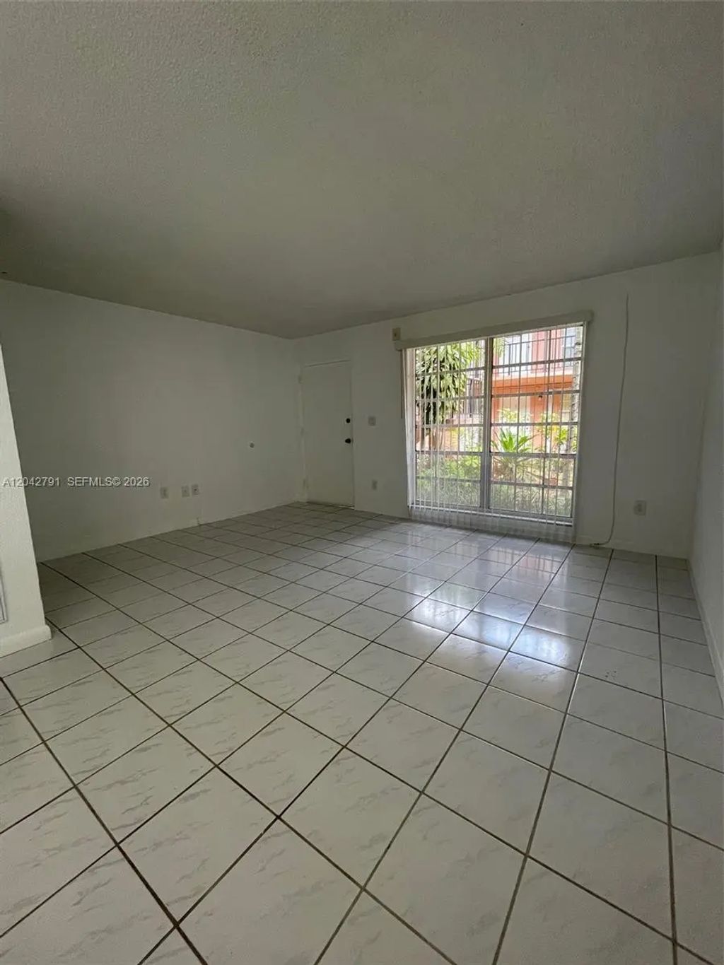 10832 Sw 88th Street #u13, Miami