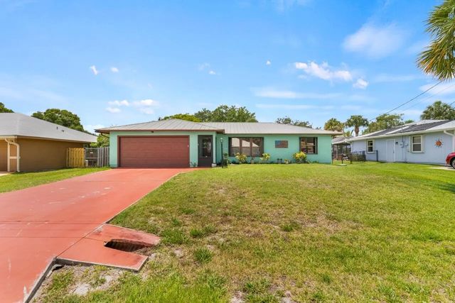 2 of 52 - 1636 Ne Darlich Avenue, Jensen Beach, FL