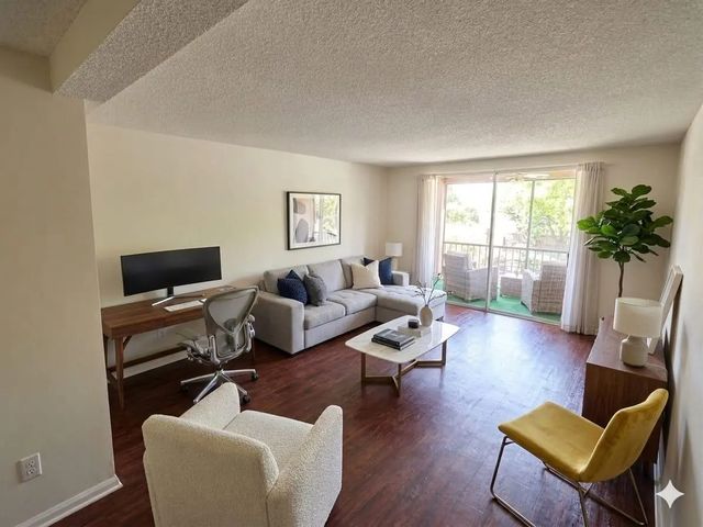 2 of 29 - 3670 Inverrary Drive #3y, Lauderhill, FL