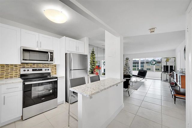 2780 N Pine Island Road #312, Sunrise