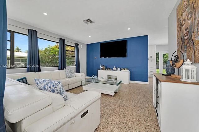 4 of 39 - 19601 Belview Drive, Cutler Bay, FL