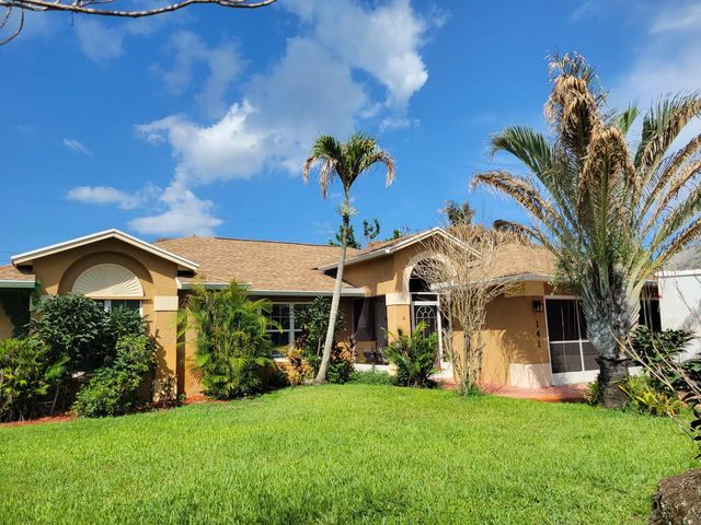 141 Sw Covington Road, Port St. Lucie