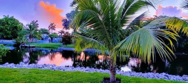 4 of 15 - 1951 Sw 28th Avenue, Fort Lauderdale, FL
