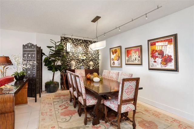 4 of 110 - 1581 Brickell Avenue #903, Miami, FL