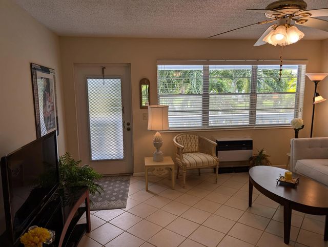 3 of 17 - 436 Markham T #436, Deerfield Beach, FL