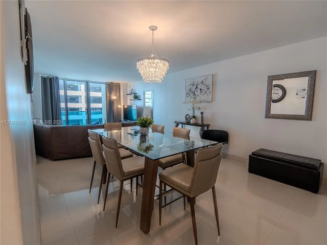 3 of 31 - 4001 S Ocean Drive #8j, Hollywood, FL