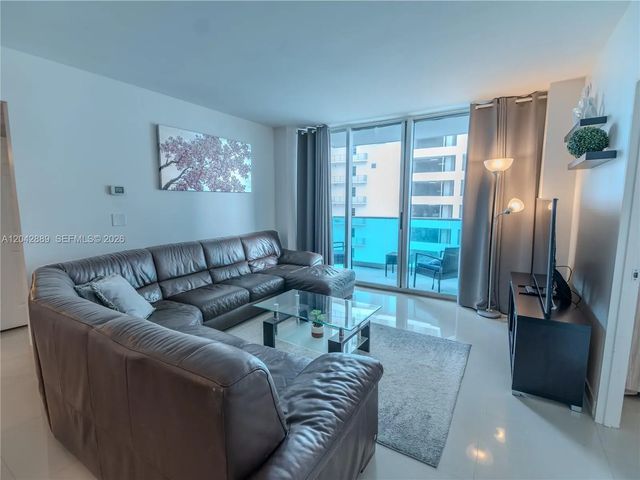 4 of 31 - 4001 S Ocean Drive #8j, Hollywood, FL