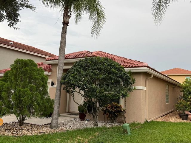 2 of 36 - 11534 Nw 4th Manor, Coral Springs, FL