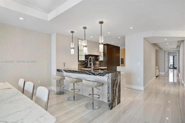 5 of 46 - 17901 Collins Avenue #902, Sunny Isles Beach, FL