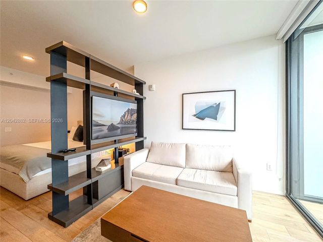 2 of 31 - 398 Ne 5th Street #4316, Miami, FL