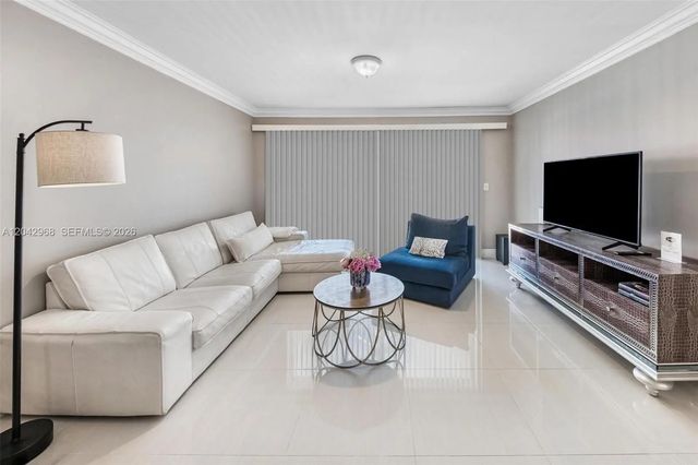 2097 S Ocean Drive #411, Hallandale Beach