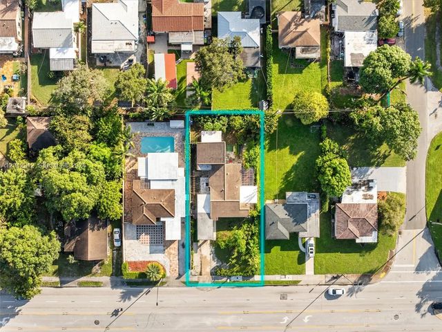 2 of 36 - 700 Sw 12 Th Street, Fort Lauderdale, FL