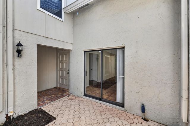 4 of 35 - 12720 Spinnaker Lane, Wellington, FL