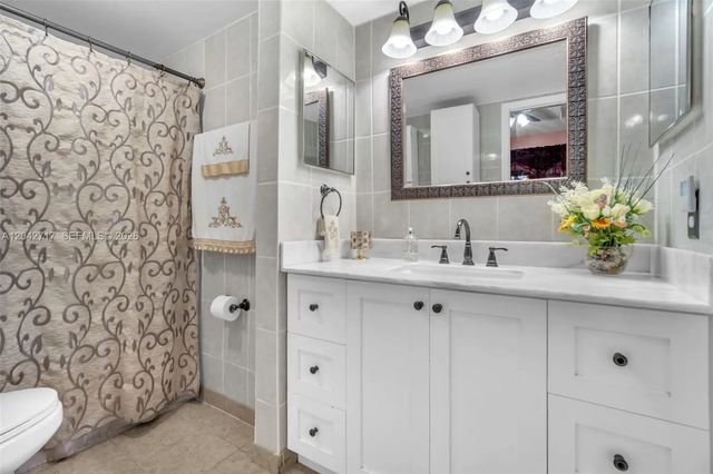 5 of 28 - 9018 Nw 120th Street #133, Hialeah Gardens, FL