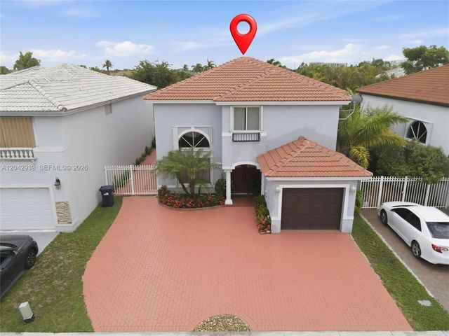 2 of 43 - 15652 Sw 91st Lane, Miami, FL