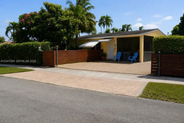 4 of 36 - 6701 Harding Street, Hollywood, FL
