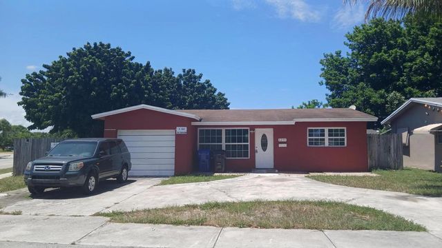 6231 Sw 9th Place, North Lauderdale