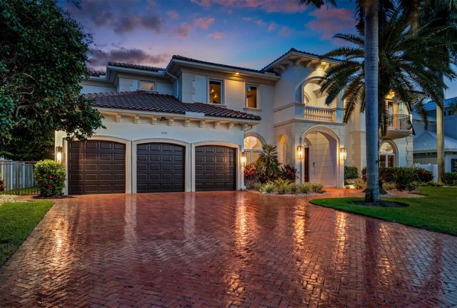 2 of 91 - 2320 Ne 34th Court, Lighthouse Point, FL
