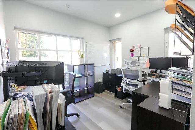 3 of 9 - 8125 Sw 120th Street, Pinecrest, FL