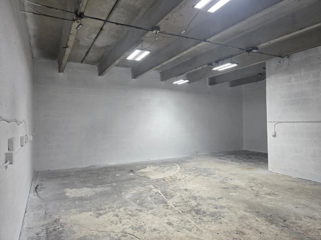 5 of 11 - 1530 Latham Road #15, West Palm Beach, FL