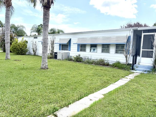 3 of 30 - 52 Camino Del Rio, Port St. Lucie, FL