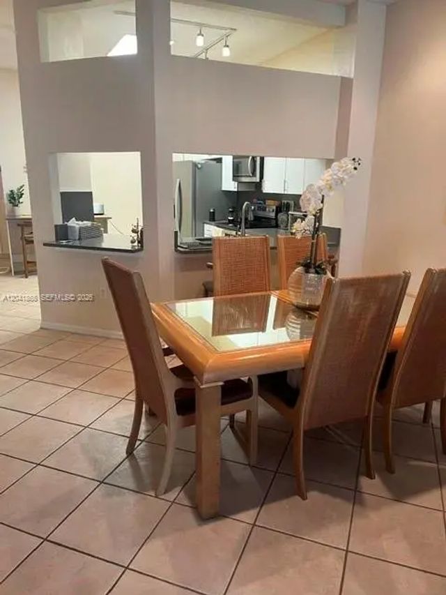 5 of 16 - 10136 Lombardy Drive, Tamarac, FL