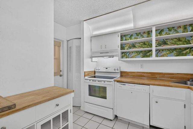 3 of 9 - 4501 Ne 21st Avenue #208, Fort Lauderdale, FL