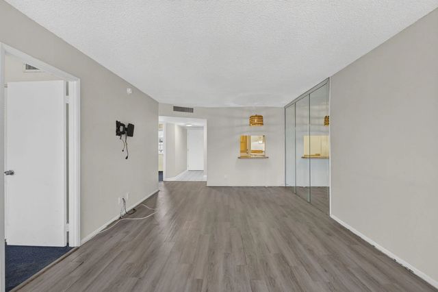 5 of 9 - 4501 Ne 21st Avenue #208, Fort Lauderdale, FL