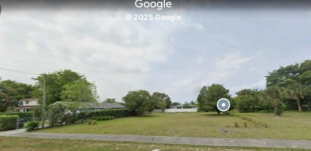132 & 134 Nw 6th Avenue, Delray Beach