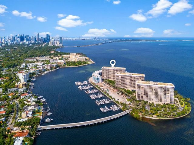 3 Grove Isle Drive #c1610, Miami