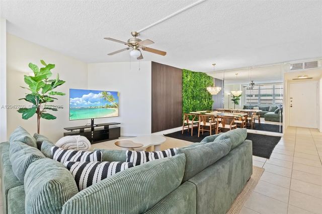 3725 S Ocean Drive #921, Hollywood