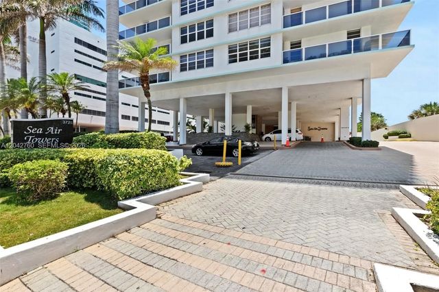 2 of 25 - 3725 S Ocean Drive #921, Hollywood, FL