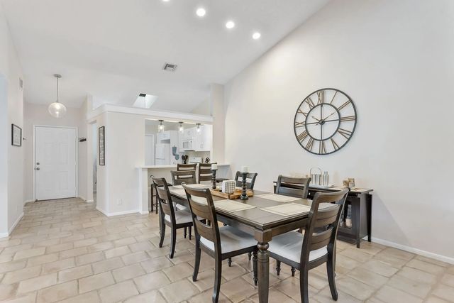 5 of 26 - 5861 Sunswept Lane #b, Boynton Beach, FL