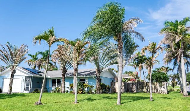 3 of 19 - 2445 Ne 16th Court, Jensen Beach, FL
